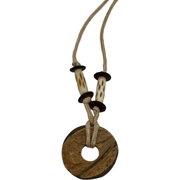 Earthy Boho Pendant Necklace - Picture 7 of 8